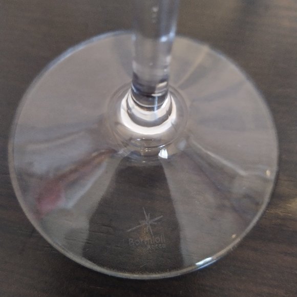 Bormioli Rocco Wine Glasses - Picture 8 of 8